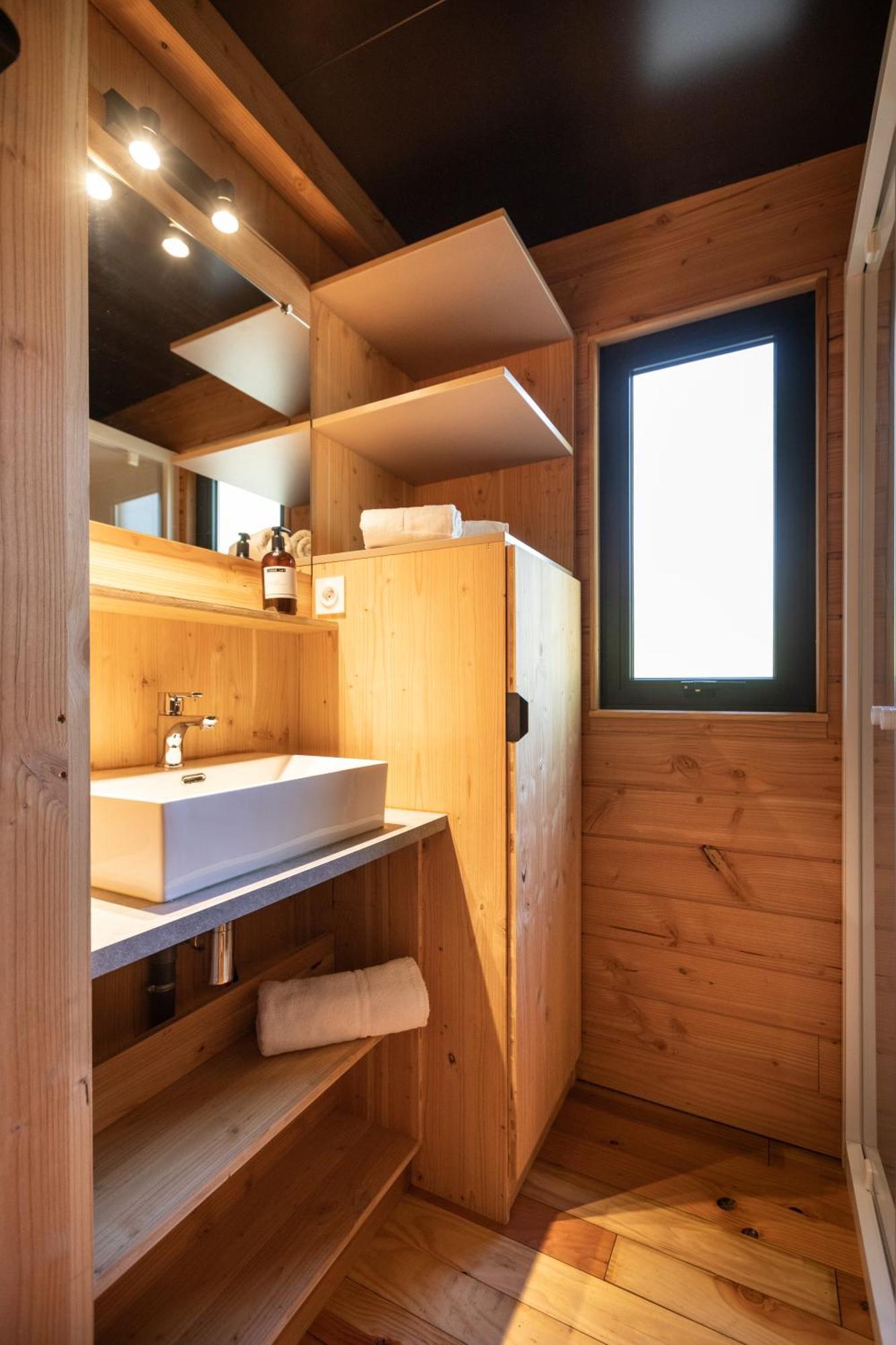 Huttopia Calvados - Normandie Moyaux  部屋 写真